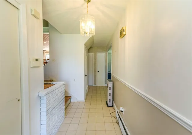 Photo 3 of Sale Pending at 35 Lee Cir Dr, Rochester, NY 14626 | MLS# R1704643 | Listing updated on 2026-08-20