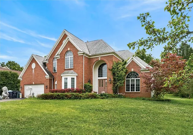 Photo 1 of Single family home for sale at 36 Orange Tree Cir, Rochester, NY 14624 | MLS# R1705017 | Listing updated on 2026-09-13