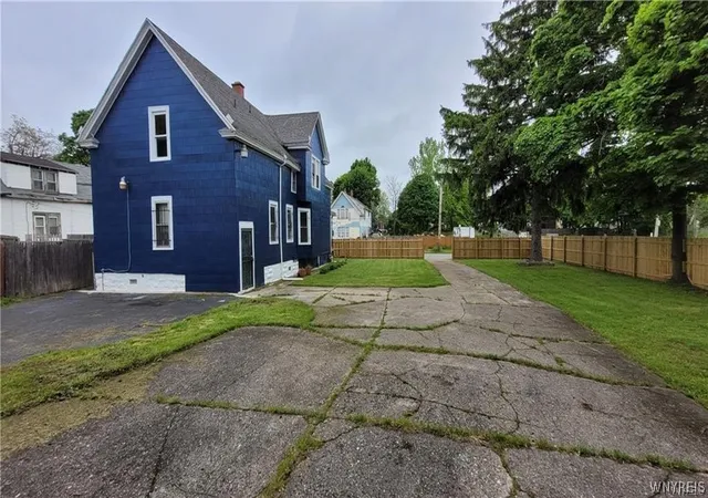 Photo 2 of Multi family home for sale at 325 Box Ave, Buffalo, NY 14211 | MLS# B1700940 | Listing updated on 2026-09-11