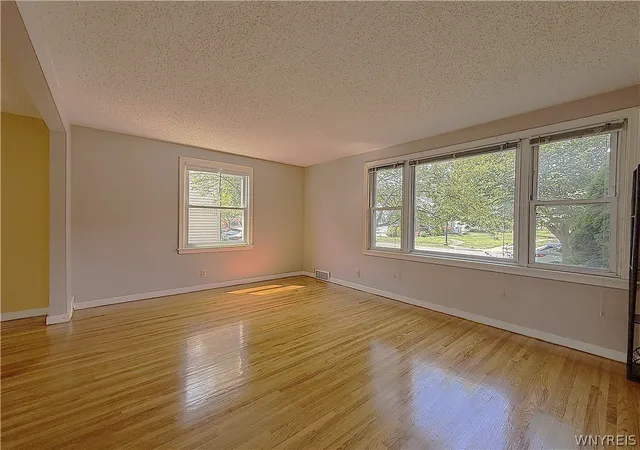 Photo 2 of Sale Pending at 123 Hiler Ave, Buffalo, NY 14217 | MLS# B1704997 | Listing updated on 2026-08-20