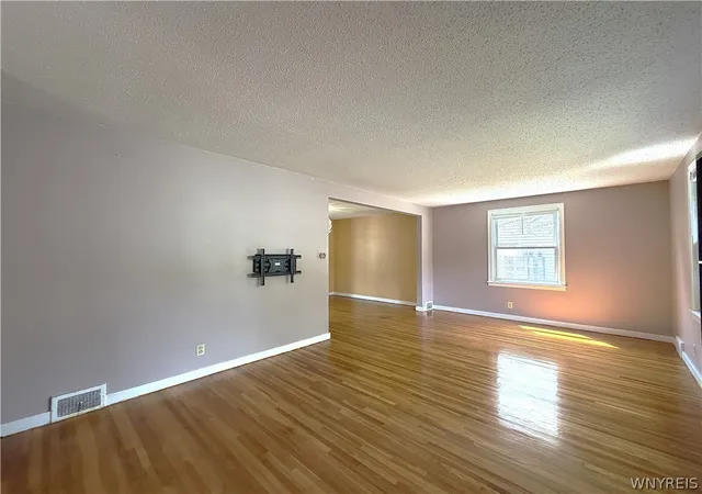 Photo 3 of Sale Pending at 123 Hiler Ave, Buffalo, NY 14217 | MLS# B1704997 | Listing updated on 2026-08-20