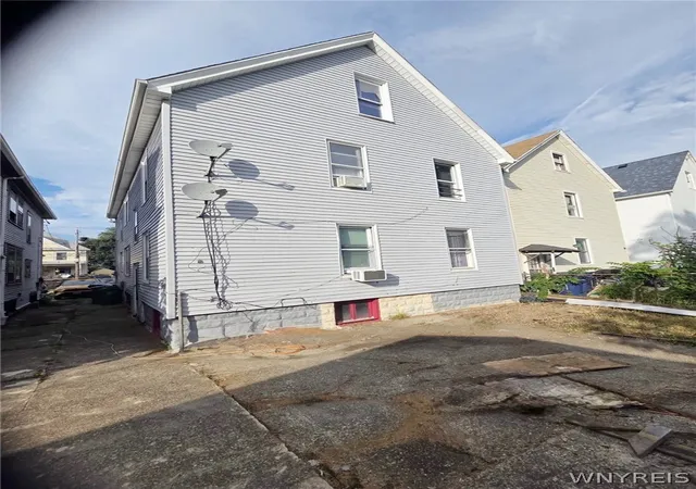 Photo 3 of Multi family home for sale at 47 Albert Ave, Buffalo, NY 14207 | MLS# B1705013 | Listing updated on 2026-08-07