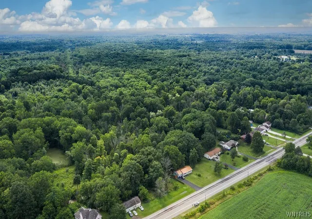 Photo 2 of Land for sale at 3379 Creek Rd, Youngstown, NY 14174 | MLS# B1705038 | Listing updated on 2026-08-06