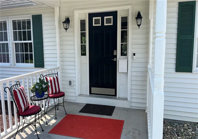 Photo 2 of Sale Pending at 5387 Anvil Dr, Camillus, NY 13031 | MLS# R1705084 | Listing updated on 2026-09-09
