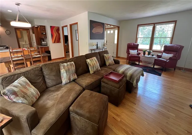 Photo 3 of Sale Pending at 5387 Anvil Dr, Camillus, NY 13031 | MLS# R1705084 | Listing updated on 2026-09-09