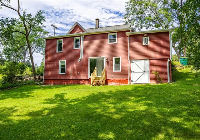 Photo 3 of Sale Pending at 477 Ridge Rd, Webster, NY 14580 | MLS# R1705120 | Listing updated on 2026-08-21