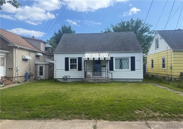 Photo 1 of Single family home for sale at 2769 Falls St, Niagara Falls, NY 14303 | MLS# B1703399 | Listing updated on 2026-08-06