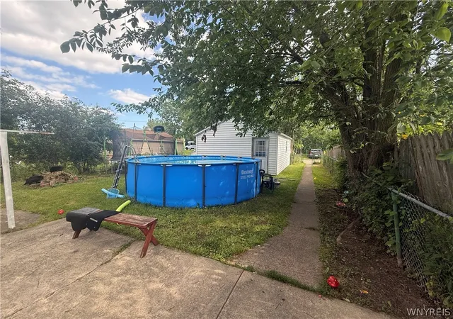 Photo 3 of Single family home for sale at 2769 Falls St, Niagara Falls, NY 14303 | MLS# B1703399 | Listing updated on 2026-08-06