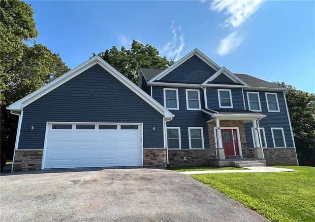 Photo 1 of Single family home for sale at 767 Latta Rd, Rochester, NY 14612 | MLS# R1704781 | Listing updated on 2026-08-20