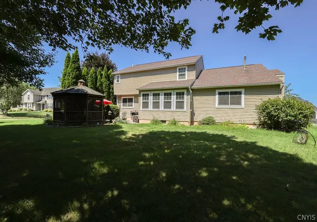 Photo 3 of Sale Pending at 4198 Chokecherry, Liverpool, NY 13090 | MLS# S1702325 | Listing updated on 2026-08-20