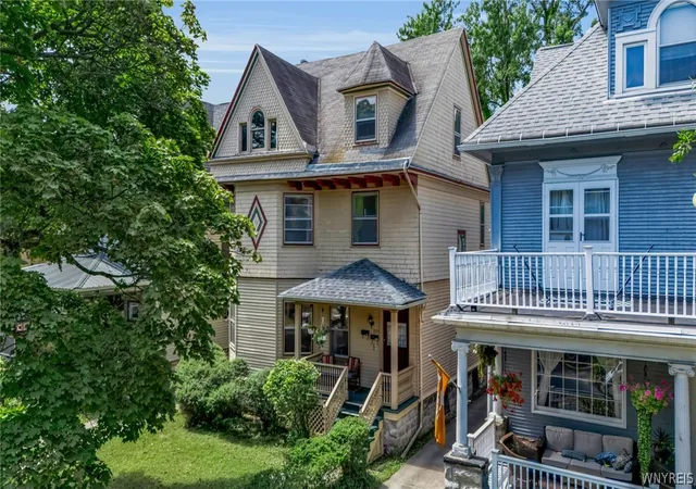 Photo 2 of Multi family home for sale at 524 Norwood Ave, Buffalo, NY 14222 | MLS# B1704909 | Listing updated on 2026-09-03