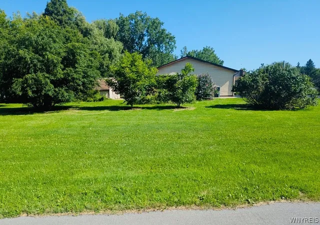 Photo 3 of Sale Pending at 65 Glen Iris Dr, Rochester, NY 14623 | MLS# B1705100 | Listing updated on 2026-08-17