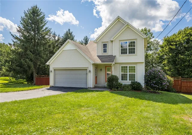 Photo 1 of Sale Pending at 425 North Ave, Avon, NY 14414 | MLS# R1703561 | Listing updated on 2026-08-21