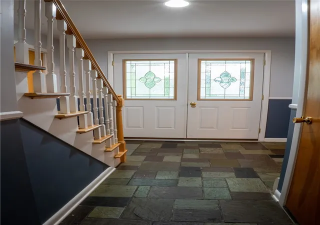 Photo 4 of Single family home for sale at 53 Brookside Cir, Elmira, NY 14903 | MLS# R1702704 | Listing updated on 2026-09-08