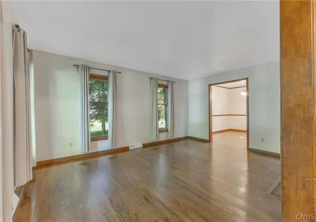 Photo 4 of Sale Pending at 8699 Carpenter Rd, Baldwinsville, NY 13027 | MLS# S1699791 | Listing updated on 2026-08-19
