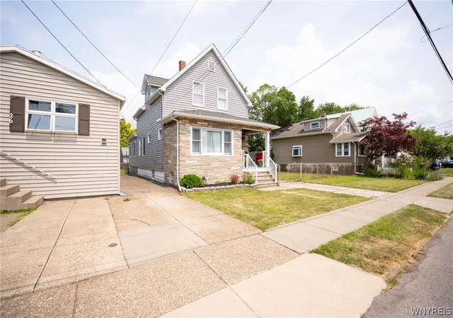 Photo 3 of Sale Pending at 30 Modern Ave, Buffalo, NY 14218 | MLS# B1704947 | Listing updated on 2026-08-11