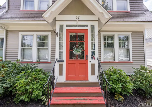 Photo 3 of Sale Pending at 52 Highland Ave, Hamburg, NY 14075 | MLS# B1704672 | Listing updated on 2026-08-15