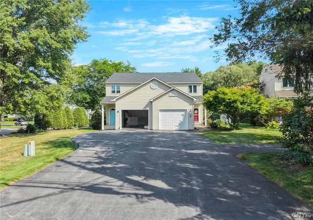 Photo 2 of Sale Pending at 4020 Long Branch Rd, Liverpool, NY 13090 | MLS# S1705128 | Listing updated on 2026-08-19