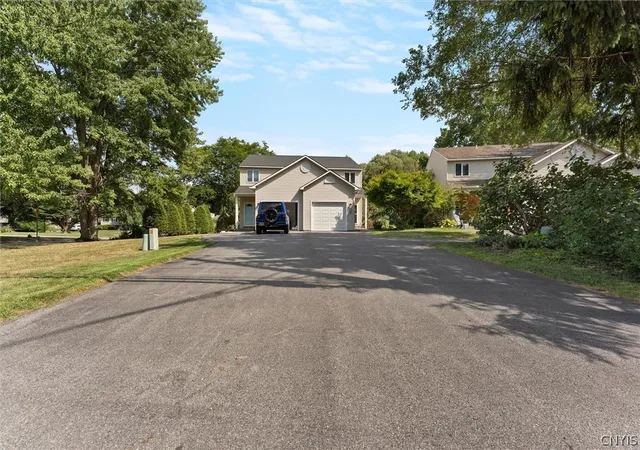 Photo 3 of Sale Pending at 4020 Long Branch Rd, Liverpool, NY 13090 | MLS# S1705128 | Listing updated on 2026-08-19