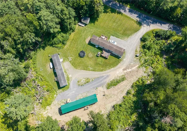 Photo 3 of Manufactured home for sale at 348 Vandeusen Rd, Davenport, NY 13750 | MLS# R1704370 | Listing updated on 2026-09-11