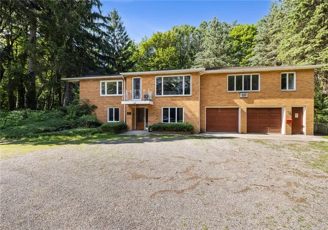 Photo 1 of Single family home for sale at 554 Helendale Rd, Rochester, NY 14609 | MLS# R1705381 | Listing updated on 2026-09-03