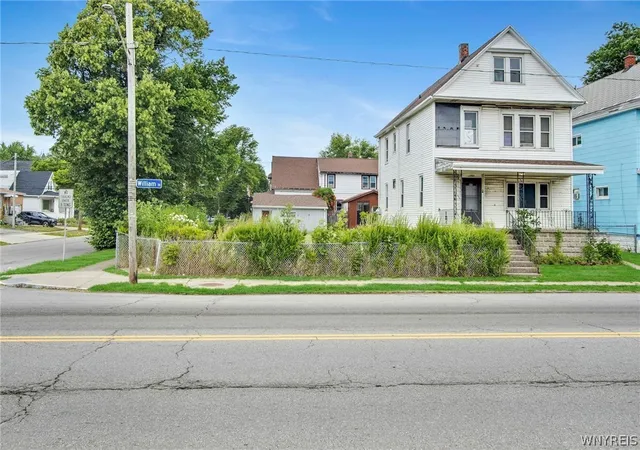 Photo 2 of Sale Pending at 1784 William St, Buffalo, NY 14206 | MLS# B1703826 | Listing updated on 2026-08-20