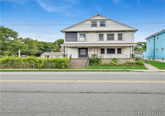 Photo 3 of Sale Pending at 1784 William St, Buffalo, NY 14206 | MLS# B1703826 | Listing updated on 2026-08-20