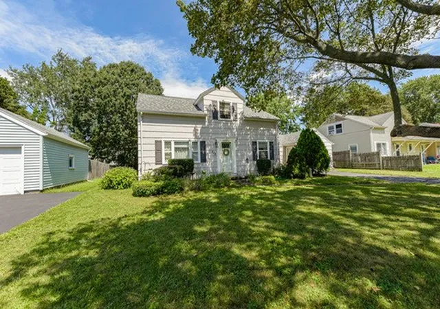 Photo 2 of Sale Pending at 212 Laura Dr, Rochester, NY 14626 | MLS# R1705388 | Listing updated on 2026-08-27