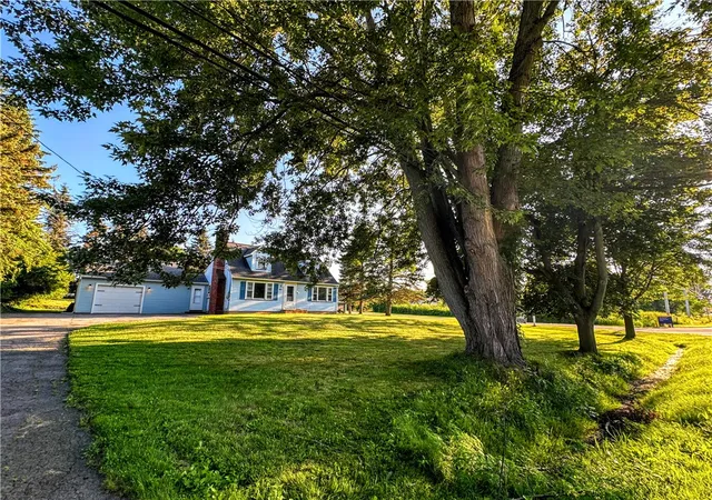 Photo 1 of Single family home for sale at 405 Ogden Parma Tl Rd, Spencerport, NY 14559 | MLS# R1704321 | Listing updated on 2026-08-31