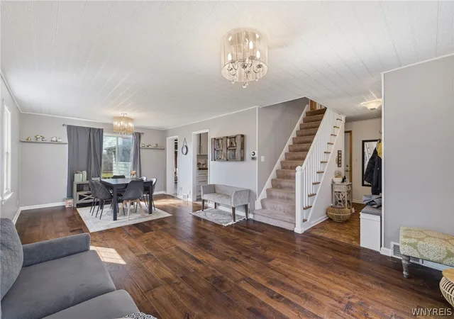 Photo 4 of Single family home for sale at 415 Roycroft Blvd, Buffalo, NY 14226 | MLS# B1704999 | Listing updated on 2026-09-15