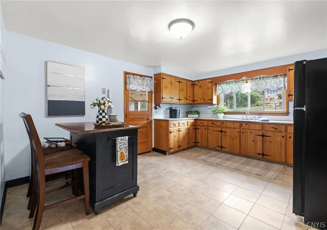 Photo 3 of Sale Pending at 106 Jane Dr, Syracuse, NY 13219 | MLS# S1705434 | Listing updated on 2026-09-09