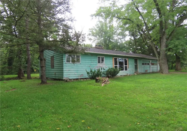 Photo 2 of Single family home for sale at 2480 Layton St Rd, Lyons, NY 14489 | MLS# R1705473 | Listing updated on 2026-08-08