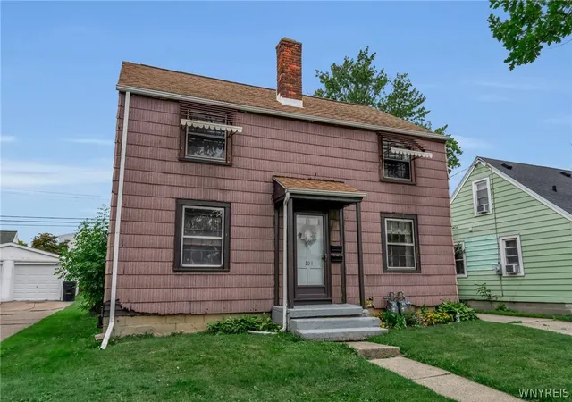 Photo 2 of Sale Pending at 101 Henderson Ave, Buffalo, NY 14217 | MLS# B1705511 | Listing updated on 2026-08-14