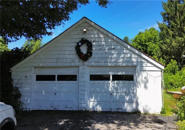 Photo 4 of Single family home for sale at 46 Prospect St, Richfield Springs, NY 13439 | MLS# S1705516 | Listing updated on 2026-08-08