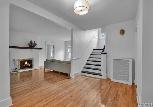 Photo 3 of Sale Pending at 387 Woodbridge Ave, Buffalo, NY 14214 | MLS# B1705002 | Listing updated on 2026-09-08