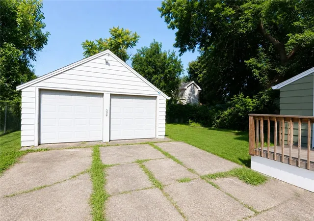 Photo 3 of Sale Pending at 55 Myrtle St, Rochester, NY 14606 | MLS# R1705474 | Listing updated on 2026-08-18