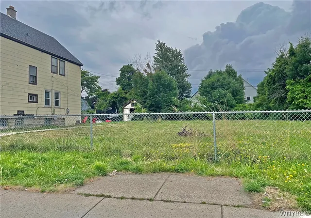 Photo 3 of Sale Pending at 1801 And 1805 Bailey Ave, Buffalo, NY 14211 | MLS# B1705147 | Listing updated on 2026-09-12