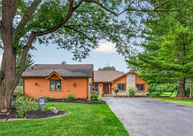 Photo 2 of Sale Pending at 143 Lambton Cir, Rochester, NY 14626 | MLS# R1705594 | Listing updated on 2026-08-24