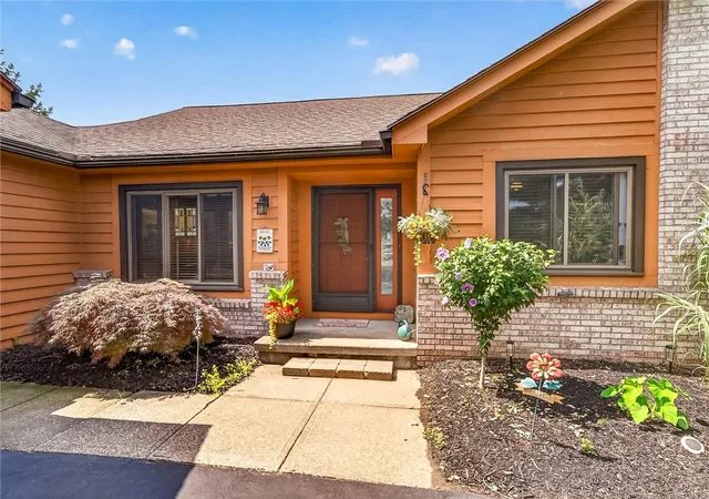 Photo 3 of Sale Pending at 143 Lambton Cir, Rochester, NY 14626 | MLS# R1705594 | Listing updated on 2026-08-24
