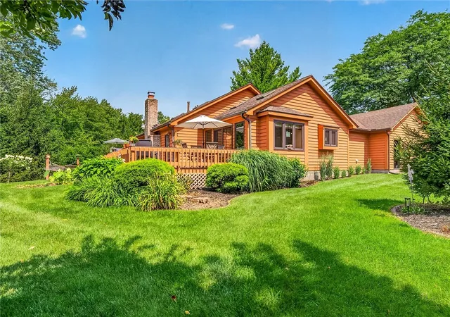 Photo 4 of Sale Pending at 143 Lambton Cir, Rochester, NY 14626 | MLS# R1705594 | Listing updated on 2026-08-24