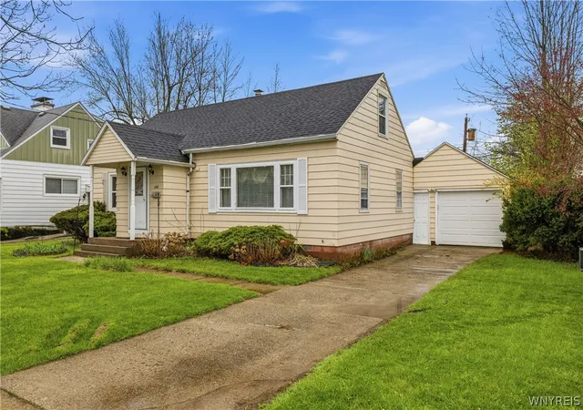 Photo 2 of Single family home for sale at 332 Springville Ave, Buffalo, NY 14226 | MLS# B1705684 | Listing updated on 2026-09-03