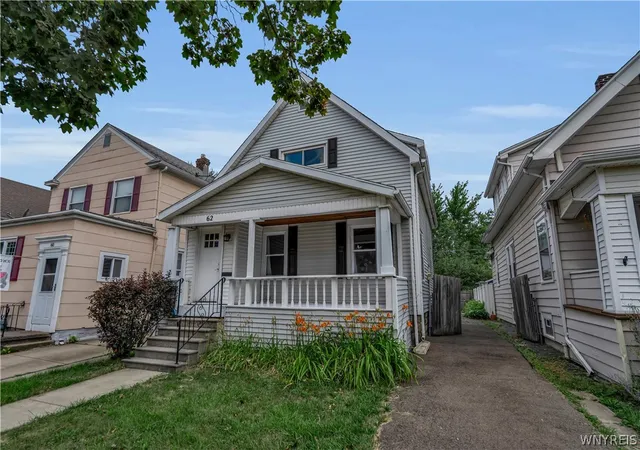 Photo 1 of Sale Pending at 62 Parkwood Ave, Buffalo, NY 14217 | MLS# B1703036 | Listing updated on 2026-09-10