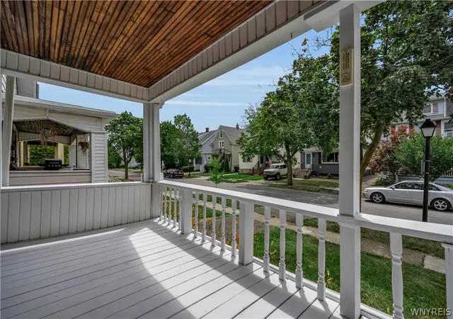 Photo 4 of Sale Pending at 62 Parkwood Ave, Buffalo, NY 14217 | MLS# B1703036 | Listing updated on 2026-09-10