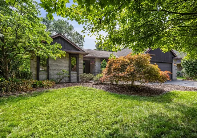 Photo 2 of Sale Pending at 53 Random Knls Dr, Penfield, NY 14526 | MLS# R1705605 | Listing updated on 2026-08-20