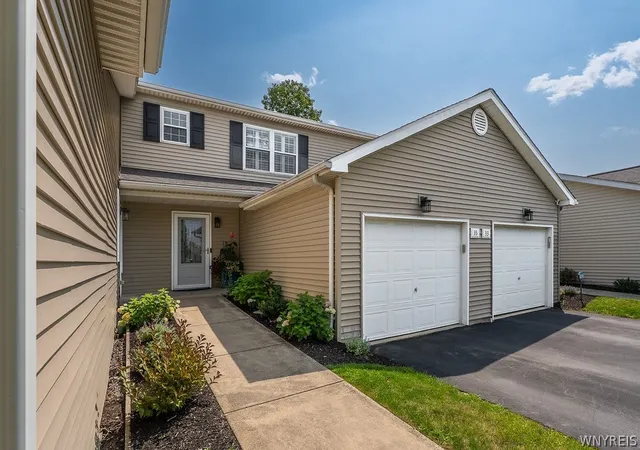 Photo 1 of Sale Pending at 35 Union Comn, Amherst, NY 14221 | MLS# B1705696 | Listing updated on 2026-08-24