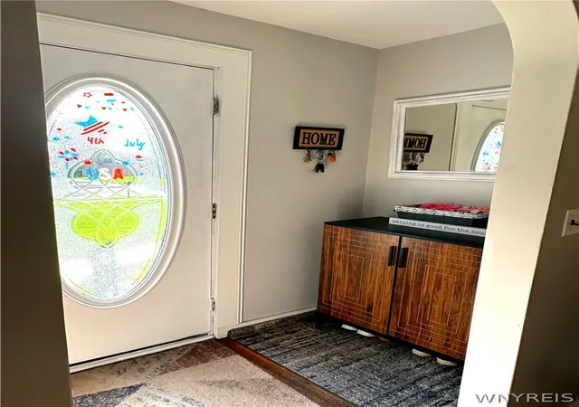 Photo 3 of Sale Pending at 5656 Locust St Ext, Lockport, NY 14094 | MLS# B1705465 | Listing updated on 2026-08-19