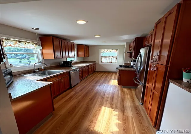 Photo 4 of Sale Pending at 5656 Locust St Ext, Lockport, NY 14094 | MLS# B1705465 | Listing updated on 2026-08-19