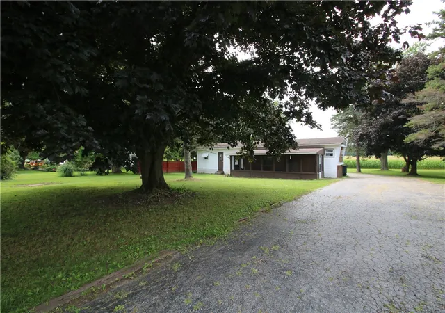 Photo 1 of Sale Pending at 4244 S Fancher Rd, Holley, NY 14470 | MLS# R1704931 | Listing updated on 2026-08-22