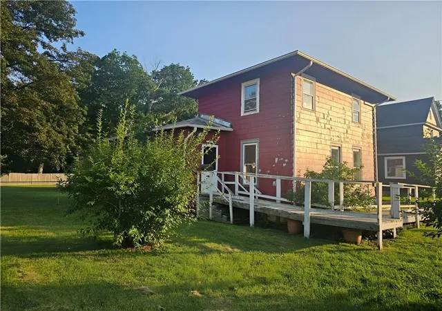Photo 2 of Single family home for sale at 221 Crete Ave, Elmira, NY 14901 | MLS# R1705659 | Listing updated on 2026-09-10