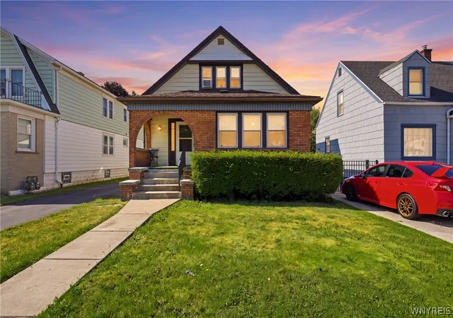 Photo 2 of Multi family home for sale at 175 Culver Rd, Buffalo, NY 14220 | MLS# B1705623 | Listing updated on 2026-09-10
